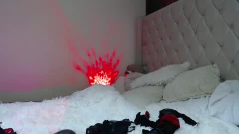 MissCrystal online show from December 20, 2024, 2:41 am