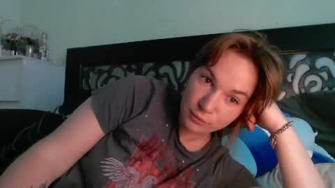 crystalvelvet online show from May 22, 2026, 6:09 am