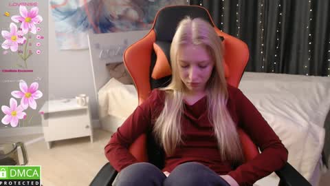 Lia online show from February 5, 2025, 11:28 pm