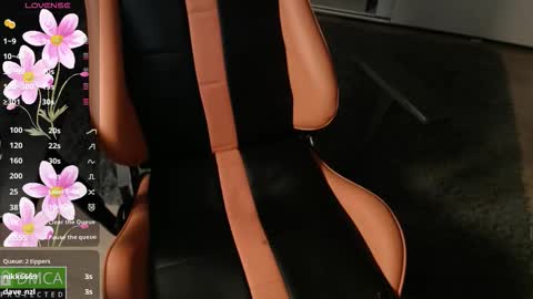 Lia online show from September 23, 2025, 2:36 am