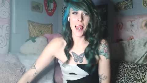     online show from January 10, 2026, 2:13 am