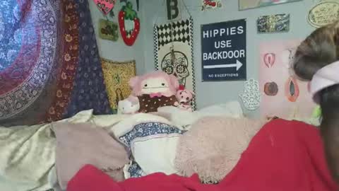     online show from March 3, 2026, 8:37 pm