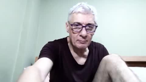 BIG UNCUT HARD COCK online show from October 12, 2025, 1:26 am