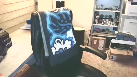 Yup... kinda old but Stop in and say hello online show from October 19, 2025, 4:02 am