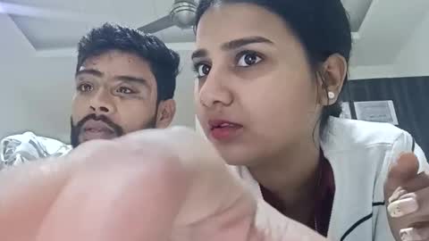 cuddlemuffins online show from January 18, 2026, 11:14 am