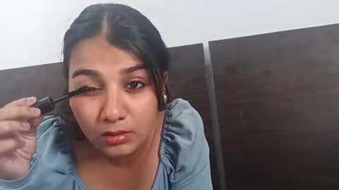 Snapshot of cuddlemuffins_3110 chatting on May 3, 2026, 8:31 am cuddlemuffins online show from May 3, 2026, 8:31 am