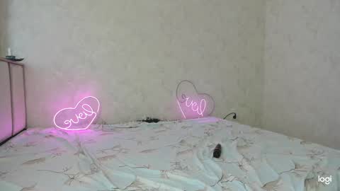 cuddlies2 online show from December 23, 2024, 4:33 am