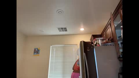 cum2charmxx online show from November 22, 2025, 5:12 pm