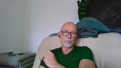cum440055 online show from May 19, 2026, 9:04 am