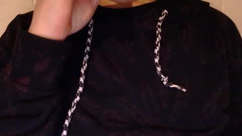 Angela online show from December 4, 2025, 4:38 pm