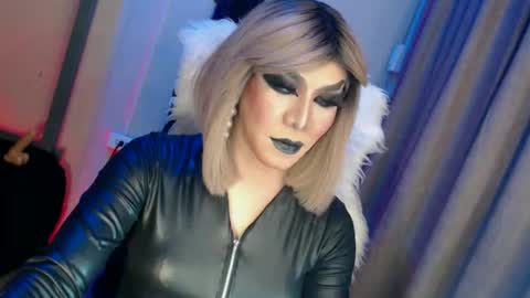 CUMMELA SLUTI online show from September 23, 2025, 5:49 pm