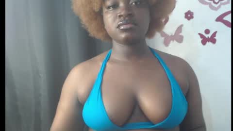 Coco sweet online show from April 19, 2026, 9:28 pm