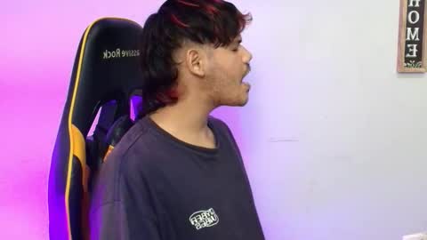 Snapshot of cum_park chatting on February 17, 2026, 6:36 pm DAVID online show from February 17, 2026, 6:36 pm