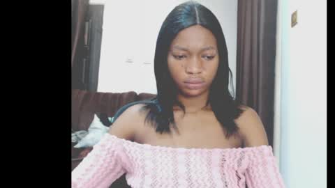 cumebony_petit online show from March 26, 2026, 7:03 am