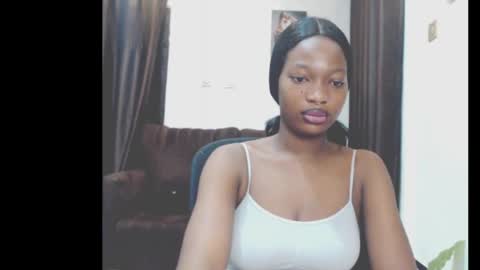 cumebony_petit online show from May 27, 2026, 6:43 am