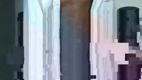 XXXBIGBLACKDICCK online show from September 15, 2025, 8:14 am