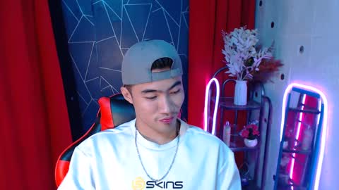 ask me online show from December 15, 2024, 4:04 pm