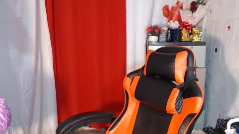 ask me online show from November 4, 2025, 12:04 pm