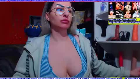 cuminmenowbby online show from April 19, 2026, 6:10 pm