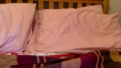 cumonherguys online show from March 28, 2026, 8:25 am