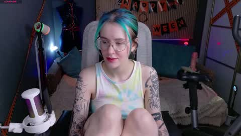 Snapshot of cumpotikeve chatting on December 19, 2025, 2:40 am CUMpotikEve online show from December 19, 2025, 2:40 am