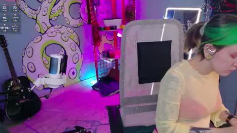 Snapshot of cumpotikeve chatting on March 16, 2026, 3:01 am CUMpotikEve online show from March 16, 2026, 3:01 am