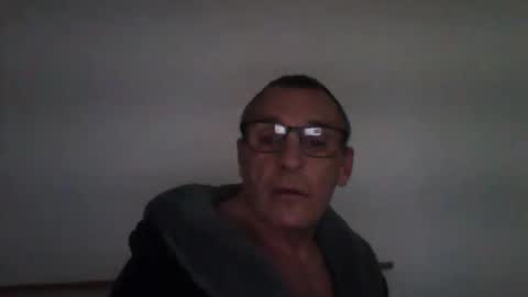 Snapshot of cumseeme002 chatting on February 20, 2026, 1:22 pm Alan online show from February 20, 2026, 1:22 pm