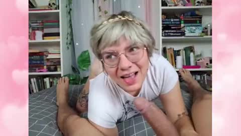 cumslutpawg online show from September 13, 2025, 3:45 pm