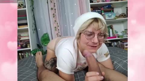 cumslutpawg online show from October 19, 2025, 3:34 pm