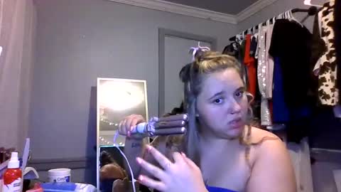 cuntycassie online show from May 16, 2026, 5:01 pm