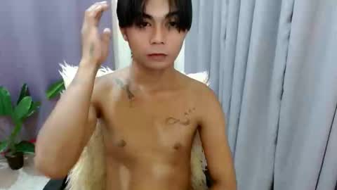 Snapshot of cuppycupcake_2 chatting on March 24, 2026, 12:10 pm Xyrien online show from March 24, 2026, 12:10 pm