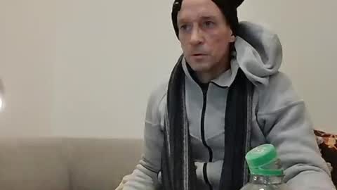 curced25 online show from February 3, 2026, 8:25 pm