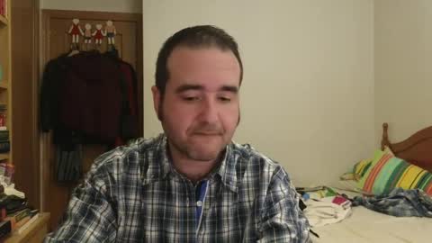 curiosillo1983 online show from April 22, 2026, 9:38 pm