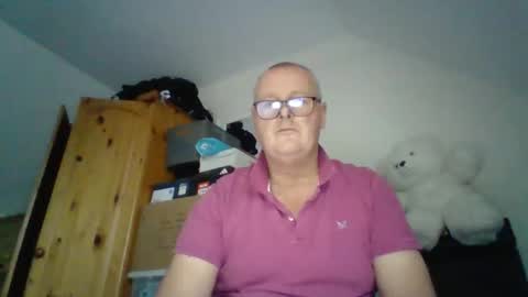 Snapshot of curiousax77 chatting on November 14, 2025, 10:58 am curiousax77 online show from November 14, 2025, 10:58 am