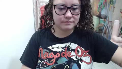 Vannesa online show from November 20, 2025, 7:24 pm