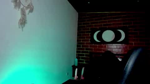 curly_scarlett69 online show from December 19, 2025, 2:07 am