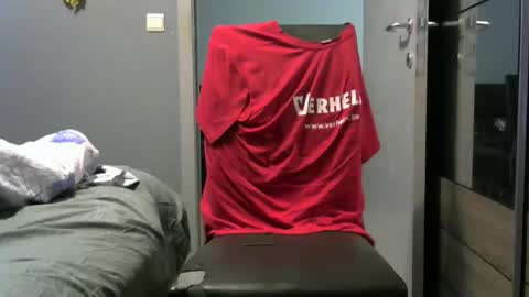 curlyfurly online show from November 6, 2025, 6:25 am