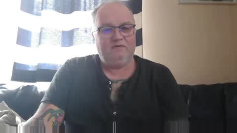 curtus14 online show from February 1, 2025, 9:00 am