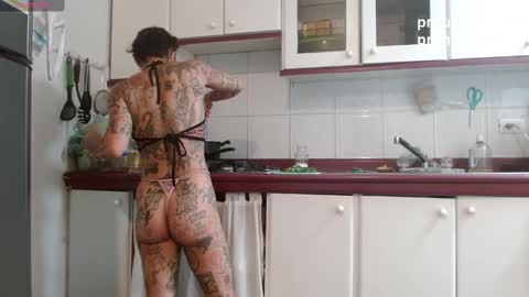 Curuba online show from December 12, 2024, 5:37 pm