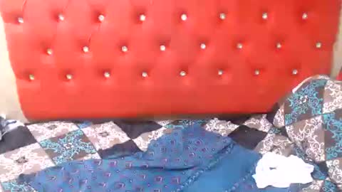 curveass93 online show from July 20, 2026, 2:19 pm