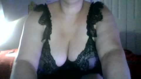 curvyclan online show from July 10, 2026, 5:01 am