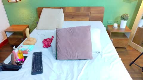 Danna online show from February 18, 2025, 8:25 pm