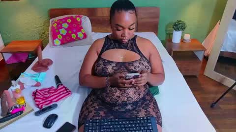 Danna online show from April 25, 2026, 12:57 am