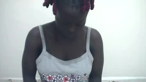 curvynubian online show from April 19, 2026, 8:13 am