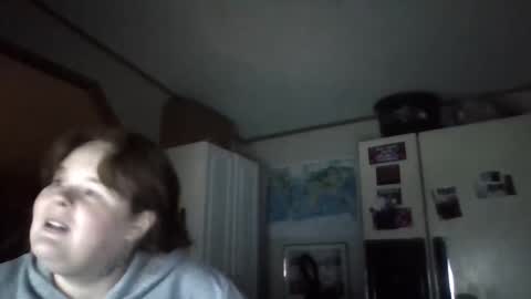 dahlia -kim online show from February 16, 2025, 5:15 am