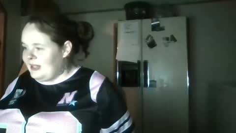 dahlia -kim online show from October 9, 2025, 1:58 am