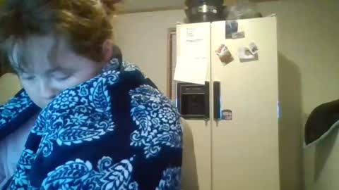 dahlia -kim online show from January 16, 2026, 4:49 am