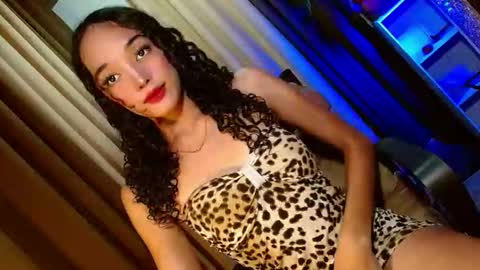 BBY CURLYHANNA online show from October 30, 2025, 7:21 am