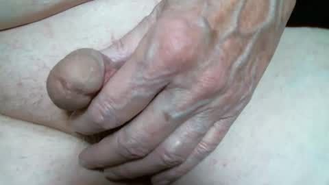Snapshot of cutandwaxed2 chatting on May 12, 2026, 11:07 am BI SMOOTH MATURE SUB online show from May 12, 2026, 11:07 am
