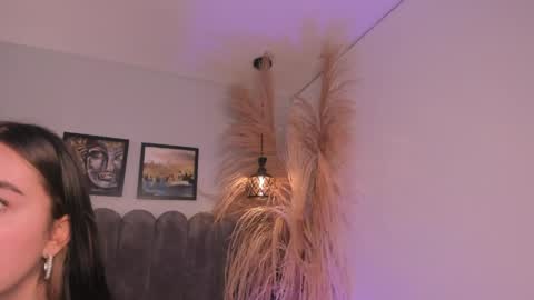 Amber  online show from March 23, 2026, 7:18 pm